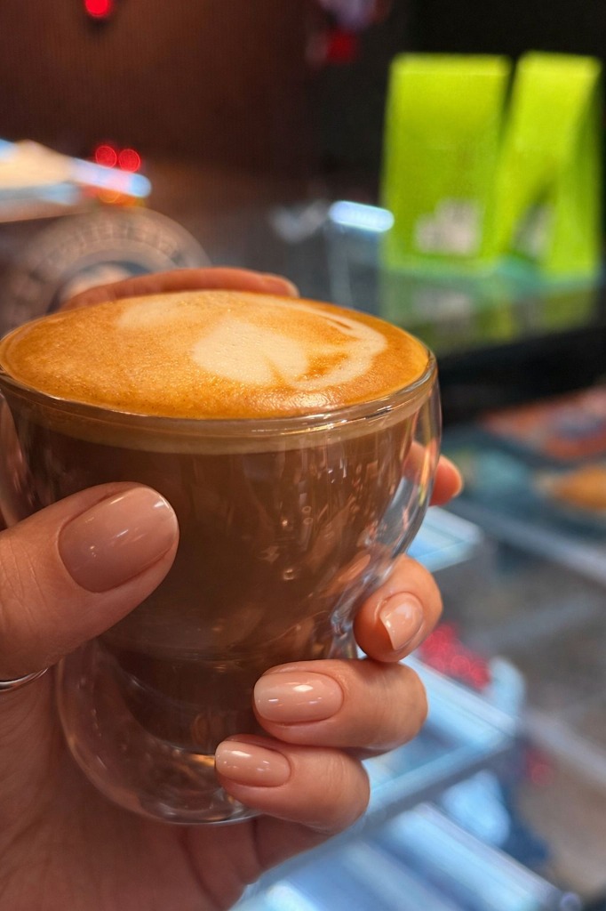 Flat White Close-up